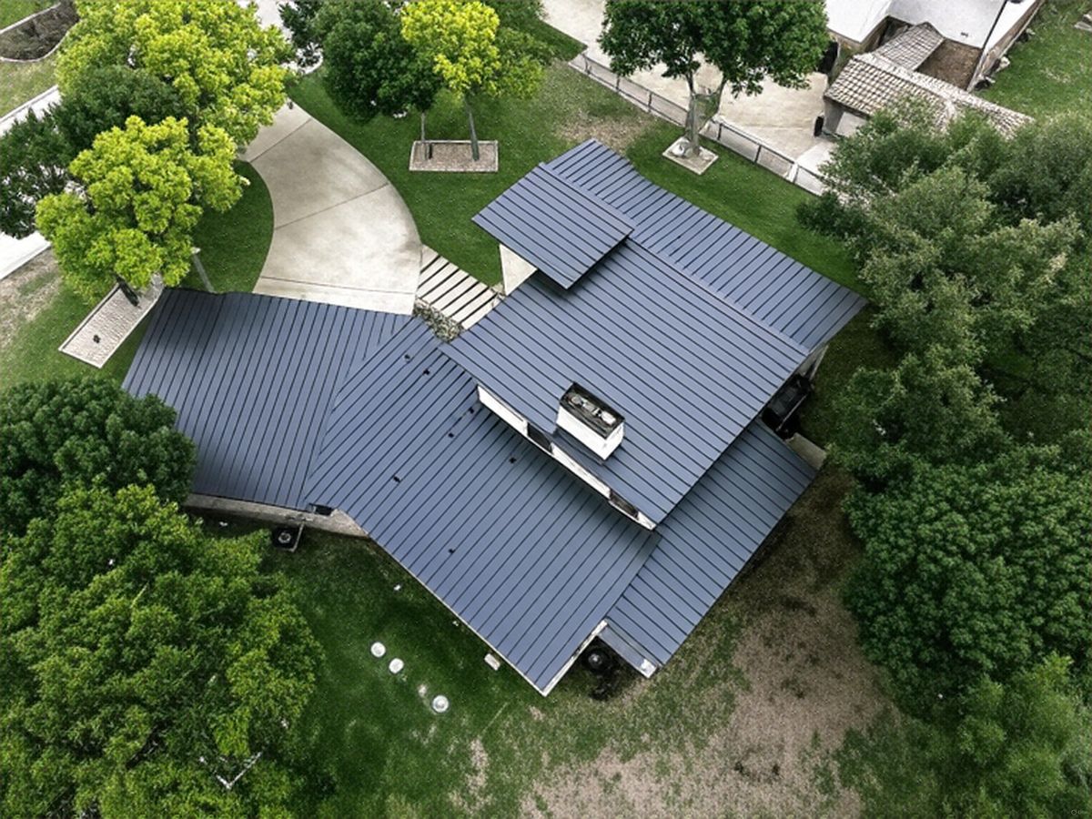 Standing seam metal roof panels installed on a Florida home